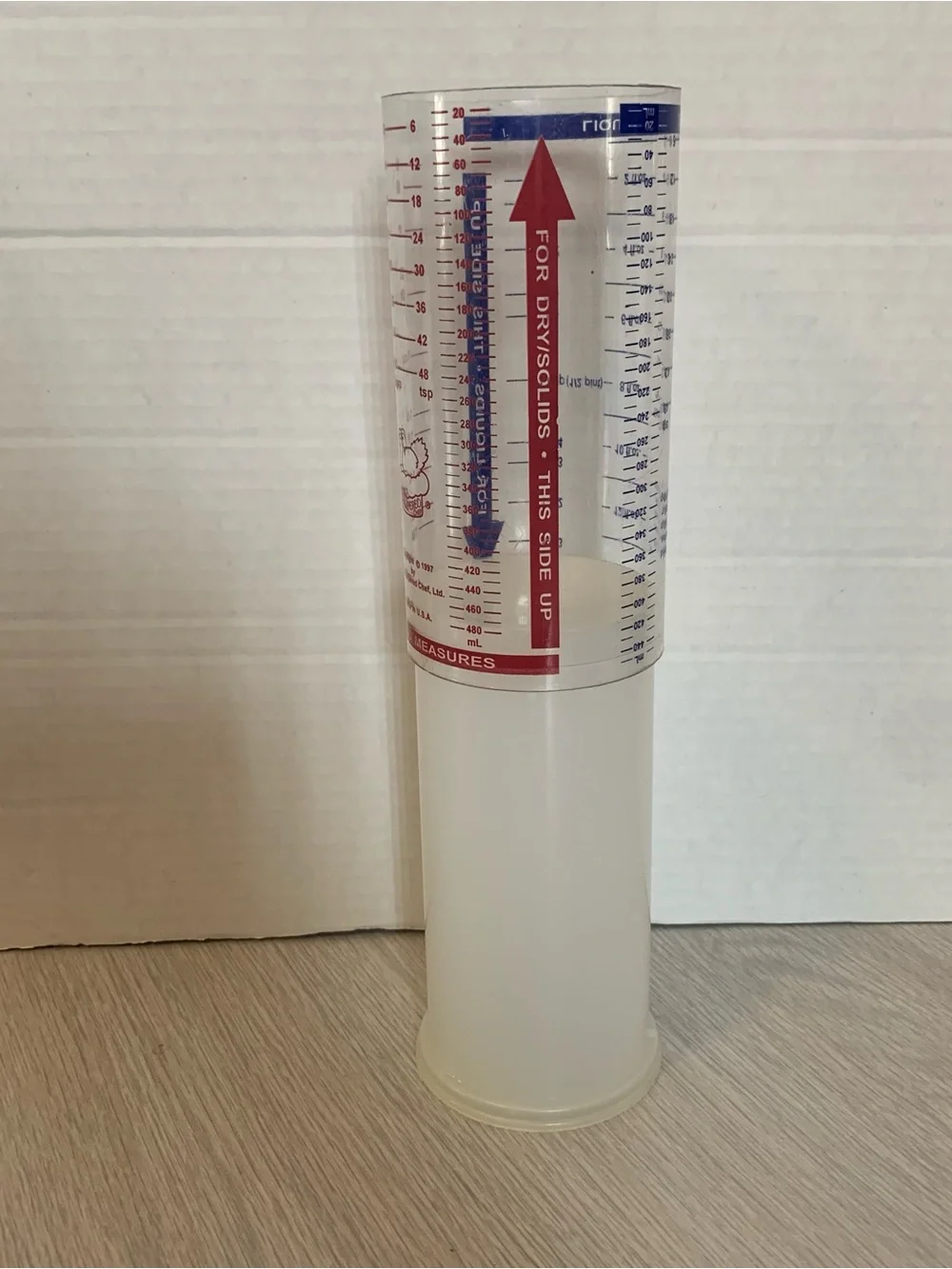 Pampered Chef Measure All 2 Cup Wet/Dry Push Up Measuring Cup